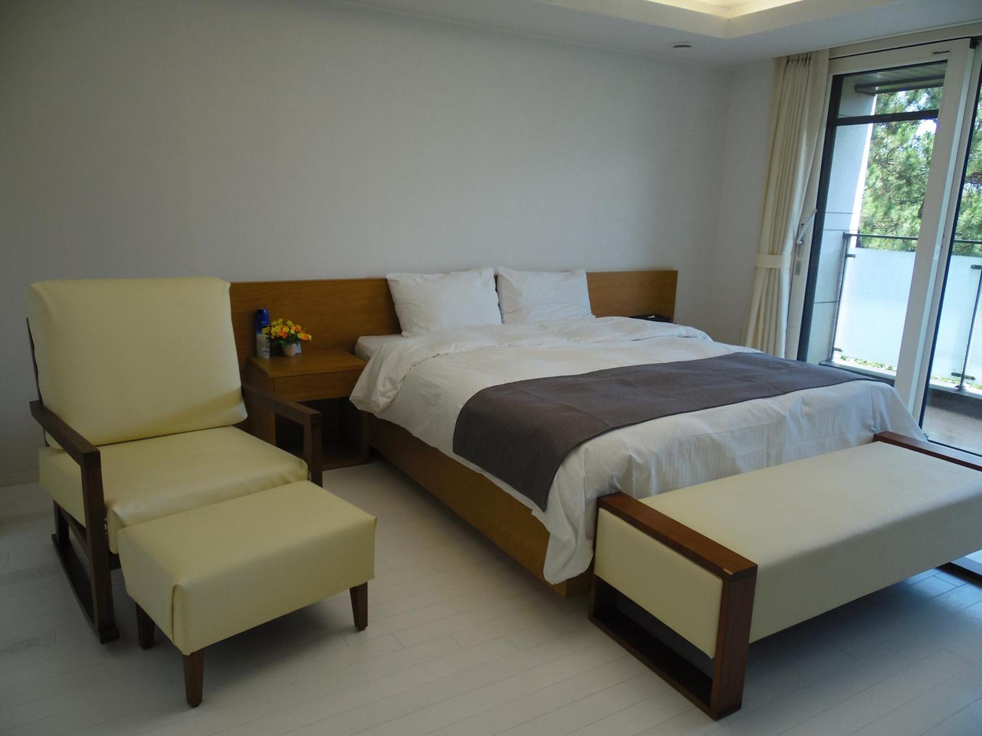Healthcare Town Resort Seogwipo Exterior foto